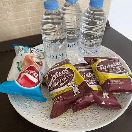 Апартаменты Unique 2 Bedroom In St Julians Сент Джулианс