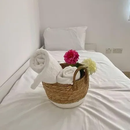 Unique 2 Bedroom In St Julians *